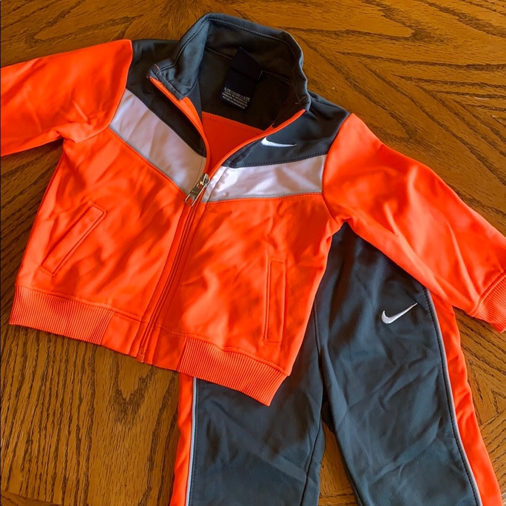 Nike sweatsuit, orange and grey